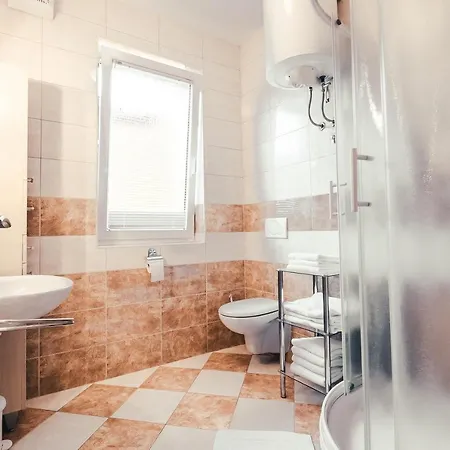 Apartman Anna *