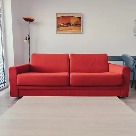 Anna Apartman *
